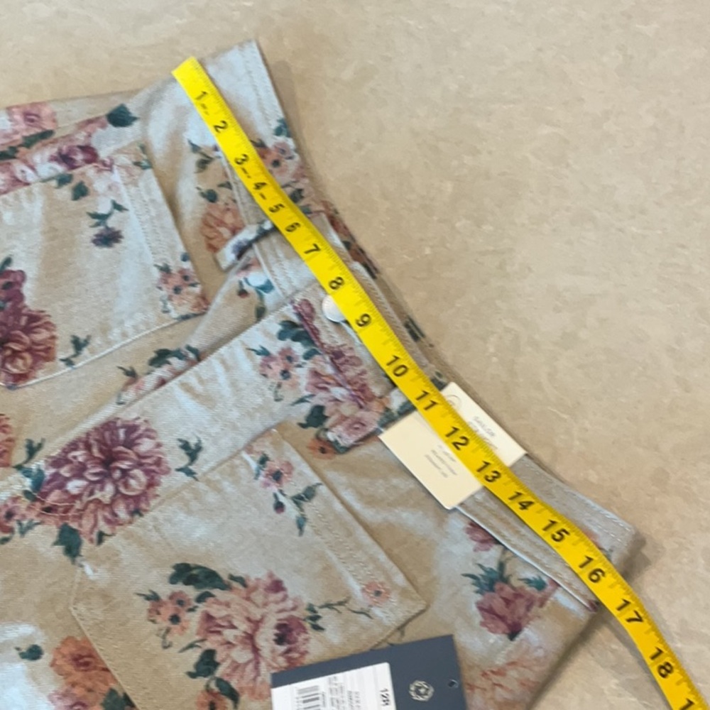 Universal Thread Jeans NWT - image 11